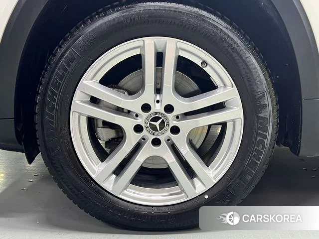 Mercedes-Benz GLB id 4275792 из Китая 8