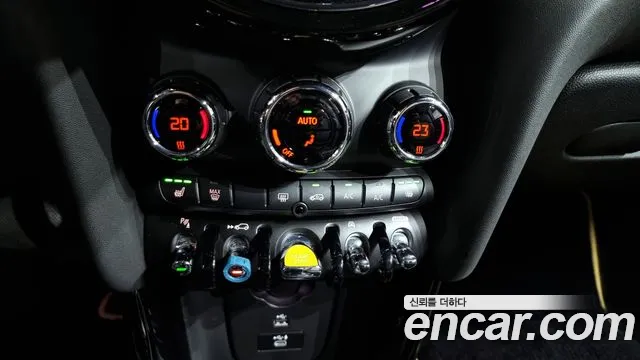 Mini Cooper Electric id 2744131 из Кореи 8