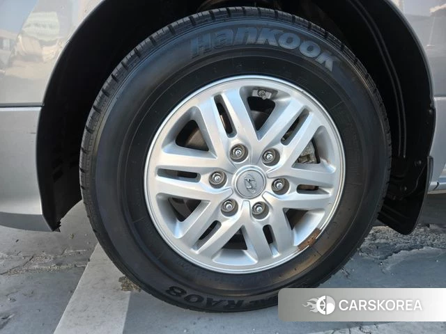 Hyundai The New Grand Starex id 4895476 из Кореи 8
