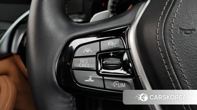 BMW 5 Series (G30) id 4397930 из Кореи 8