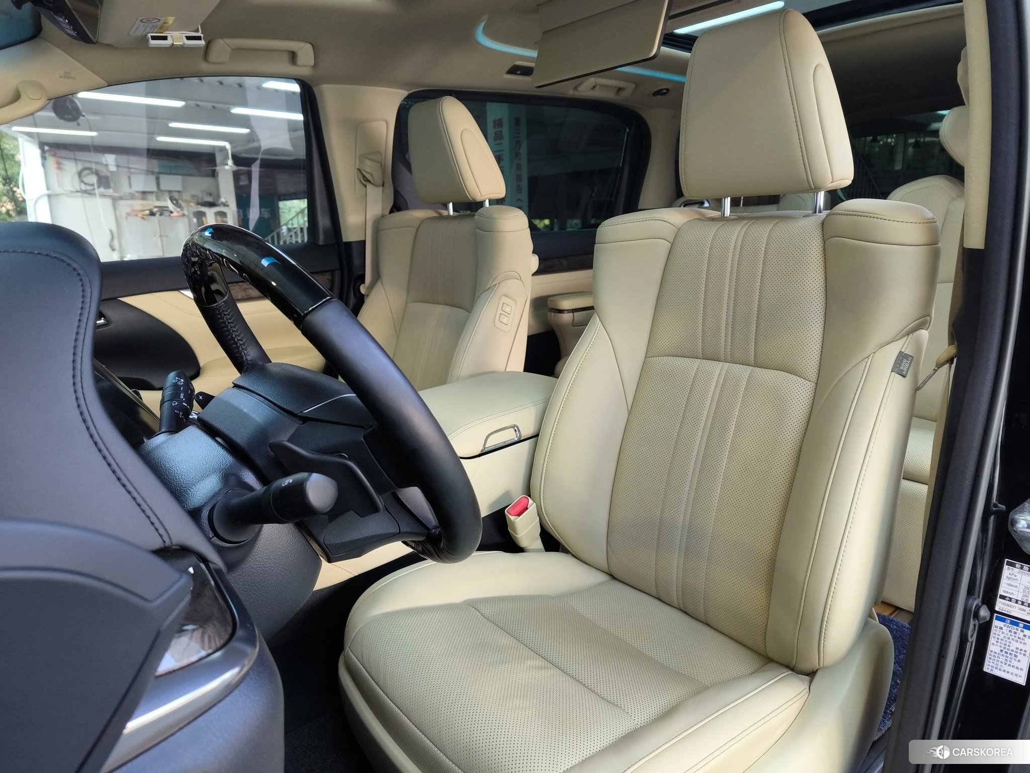 Toyota Wilfa id 4499075 из Китая 8