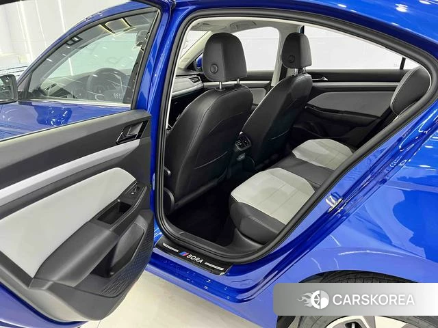 Volkswagen Bora id 4313523 из Китая 8