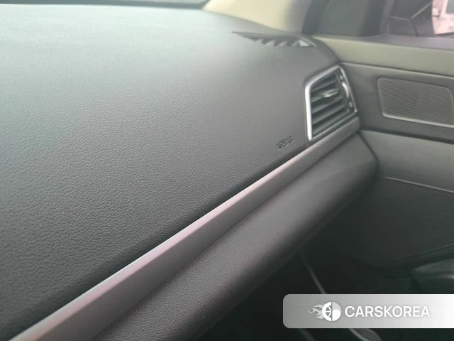 Hyundai Avante AD id 4582056 из Кореи 8