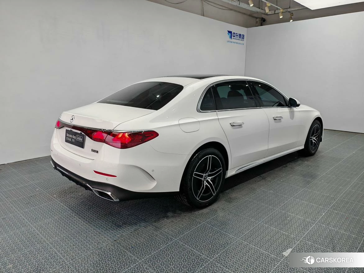 Mercedes-Benz E-class id 4512496 из Китая 8