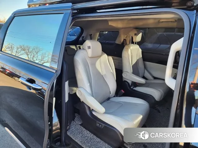 Kia Carnival 4th generation id 3556747 из Кореи 8