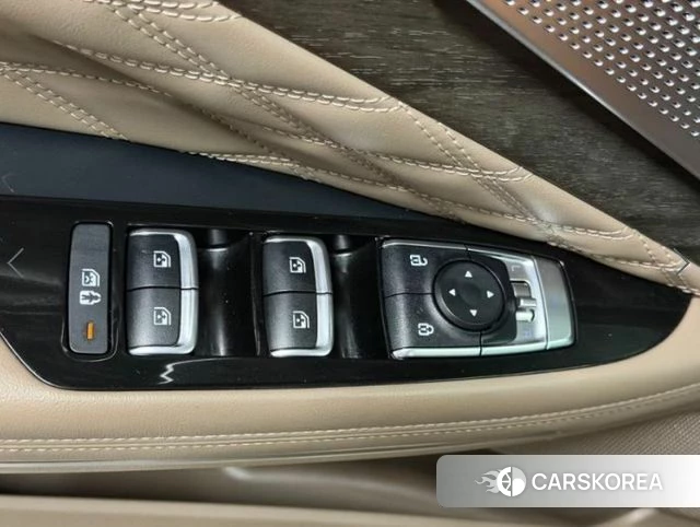 Kia K8 id 4849108 из Кореи 8