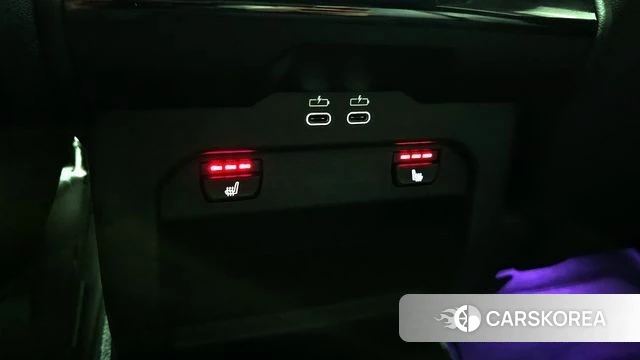 BMW 5 Series (G60) id 3838288 из Кореи 8