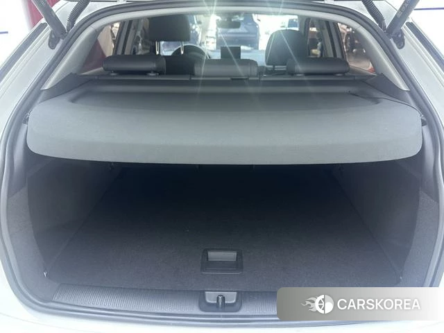 Audi Q2L id 4313289 из Китая 8