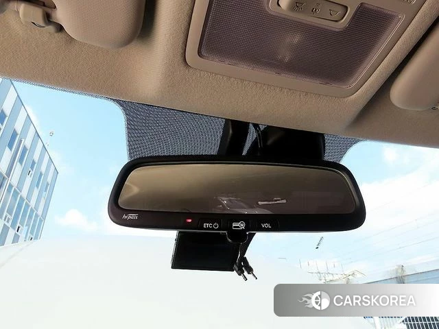 Hyundai Venue id 3819671 из Кореи 8