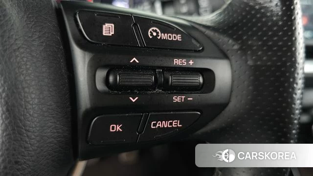 Kia Stonic id 4906716 из Кореи 8