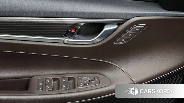 Hyundai Grandeur IG id 4294823 из Кореи 8