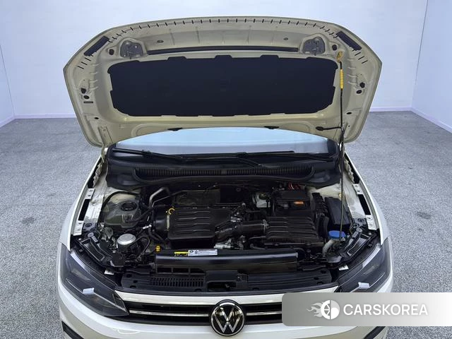 Volkswagen Polo id 4278531 из Китая 8