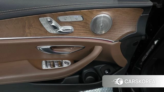 Mercedes-Benz E-Class W213 id 3843518 из Кореи 8
