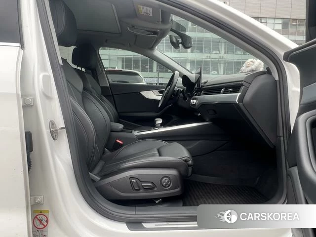 Audi A4L id 4314844 из Китая 8