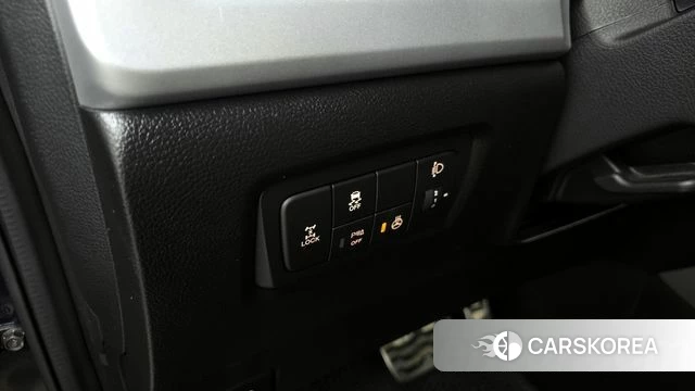 Ssangyong New Style Korando C id 3867275 из Кореи 8