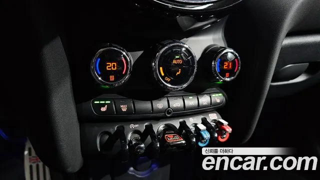 Mini Cooper id 2699854 из Кореи 8