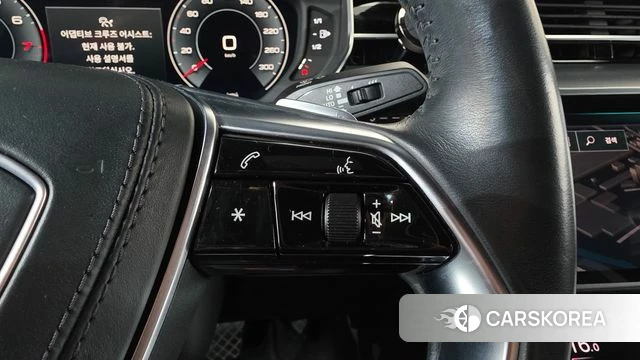 Audi A8 (D5) id 4683745 из Кореи 8