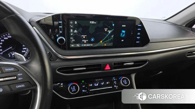 Hyundai Sonata (DN8) id 3924667 из Кореи 8