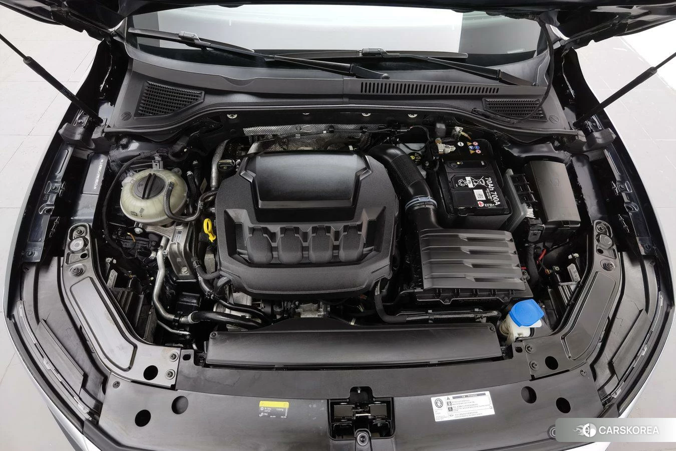 Volkswagen Passat id 4407585 из Китая 8