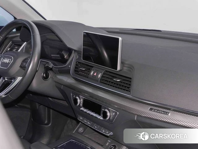 Audi Q5L id 4234887 из Китая 8