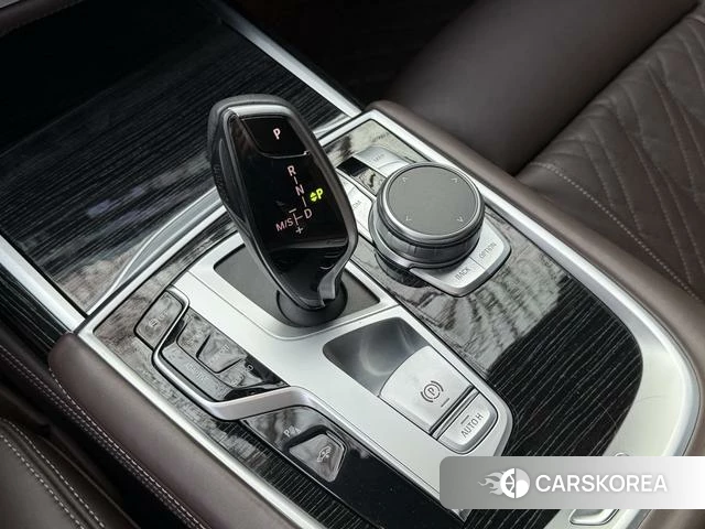 BMW 7 series id 4209924 из Китая 8