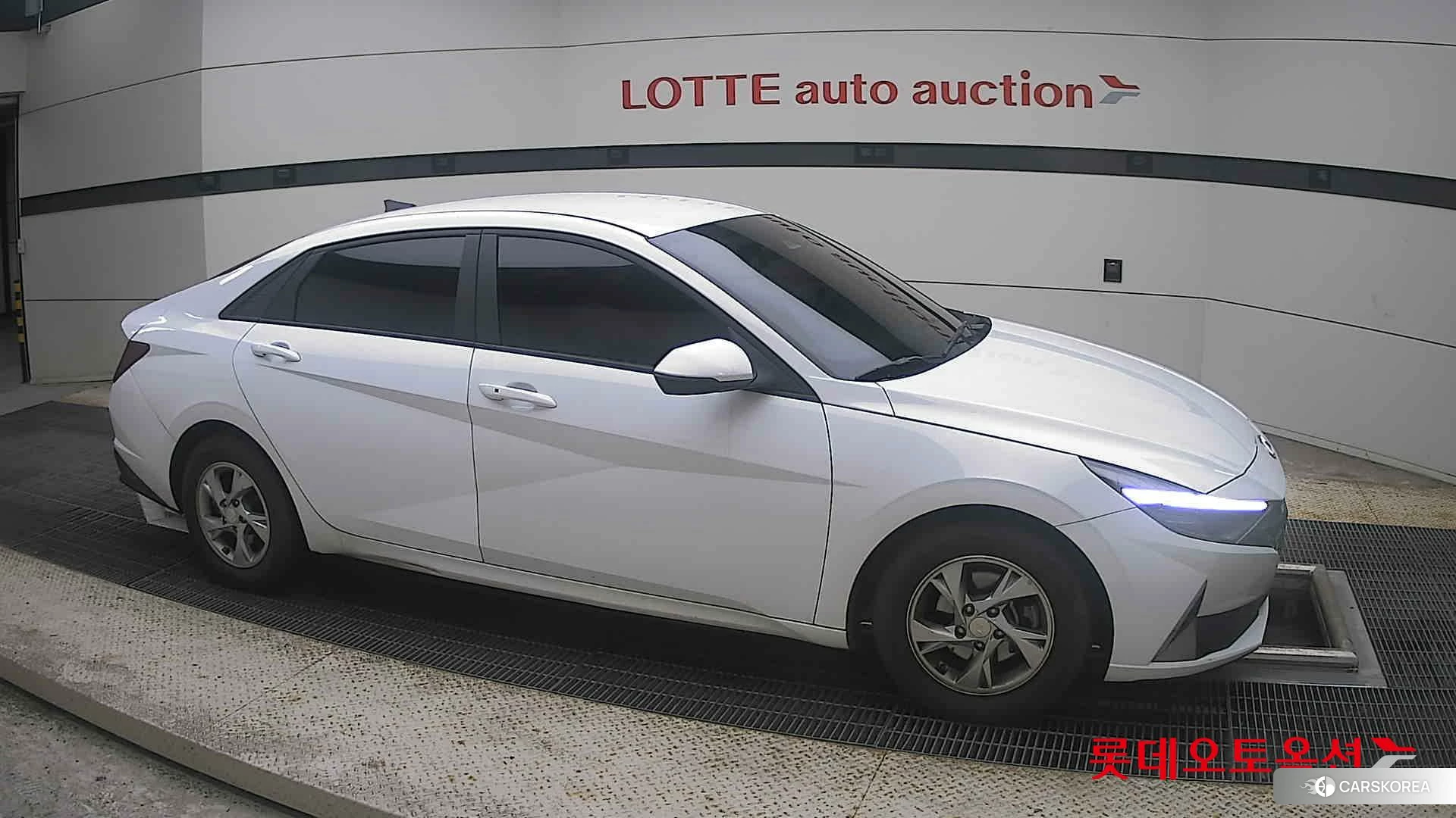Hyundai Avante id 4674085 из Кореи 8