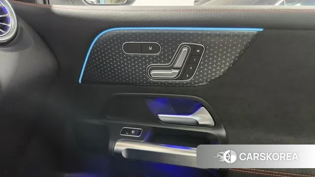 Mercedes-Benz EQB X243 id 3731534 из Кореи 8