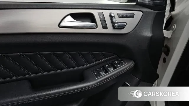 Mercedes-Benz GLE - Class W166 id 3368817 из Кореи 8