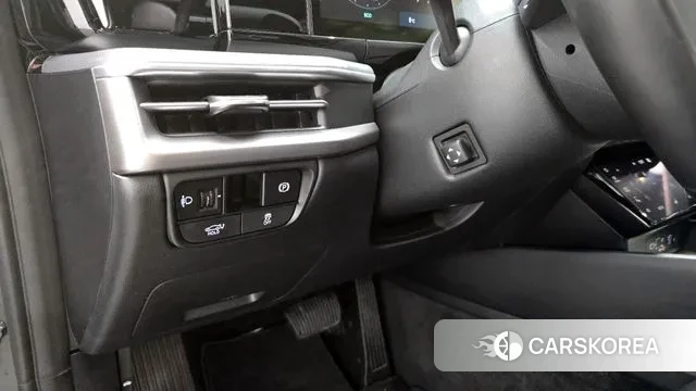 Hyundai Grandeur (GN7) id 3534079 из Кореи 8