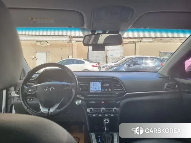 Hyundai The New Avante AD id 3434450 из Кореи 8