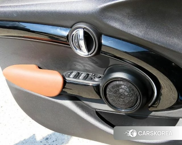 Mini Cooper S id 3891580 из Кореи 8