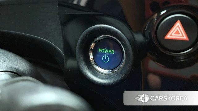 Toyota Prius C id 3912029 из Кореи 8