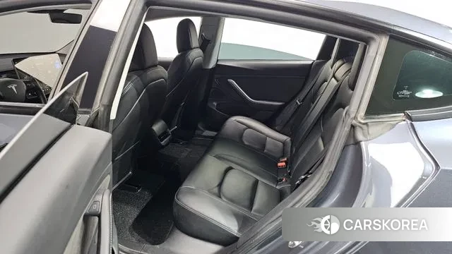 Tesla Model 3 id 3697611 из Кореи 8