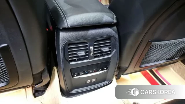 BMW 3 Series (G20) id 2931494 из Кореи 8