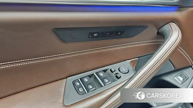 BMW 5 Series (G30) id 4677829 из Кореи 8