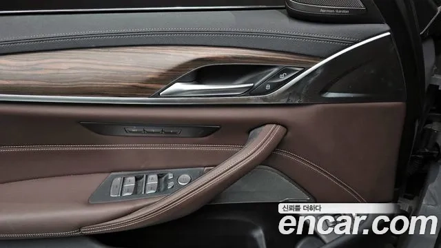 BMW 5 Series (G30) id 2907017 из Кореи 8