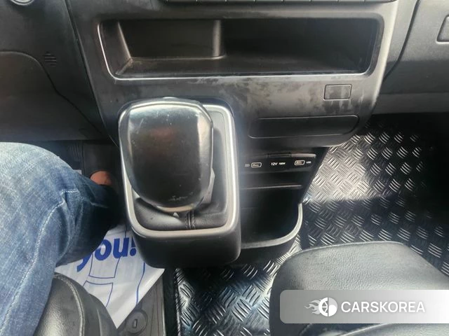 Hyundai Staria id 4202516 из Кореи 8