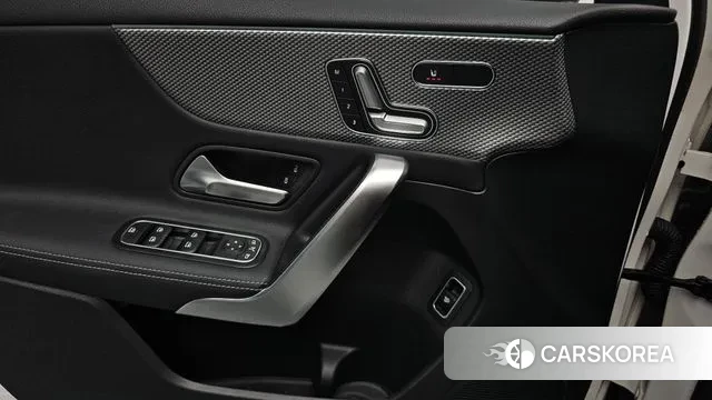 Mercedes-Benz A-Class W177 id 2916117 из Кореи 8