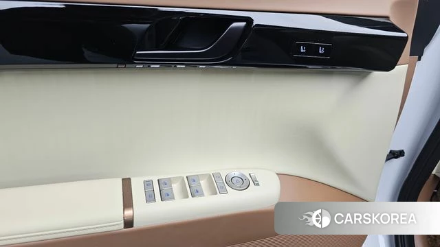 Hyundai Grandeur Hybrid (GN7) id 4640229 из Кореи 8