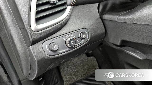 Chevrolet (GM Daewoo) The New Trax id 4390400 из Кореи 8