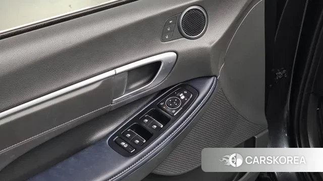 Hyundai Sonata D Edge Hybrid (DN8) id 3492101 из Кореи 8