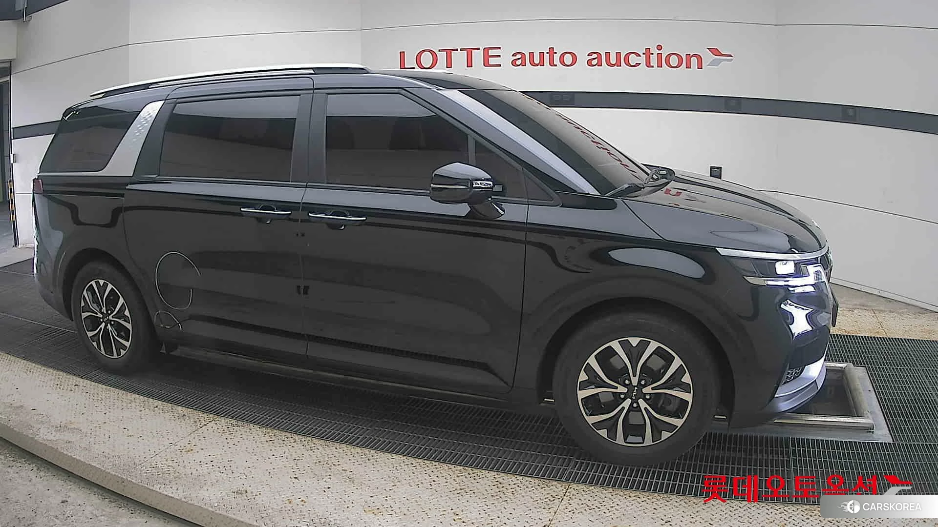 Kia Carnival id 4664249 из Кореи 8