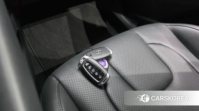 Hyundai Avante (CN7) id 4281825 из Кореи 8