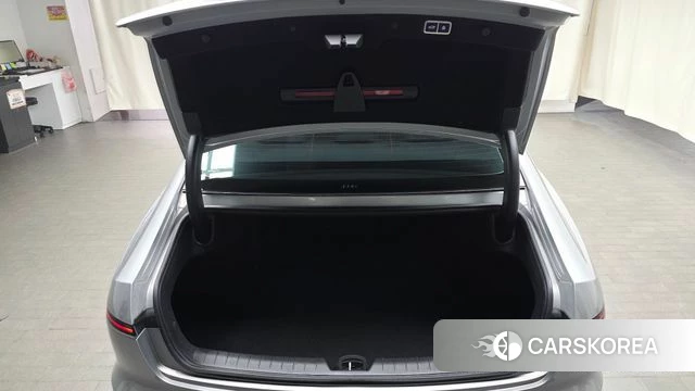 Hyundai Grandeur Hybrid (GN7) id 4292657 из Кореи 8