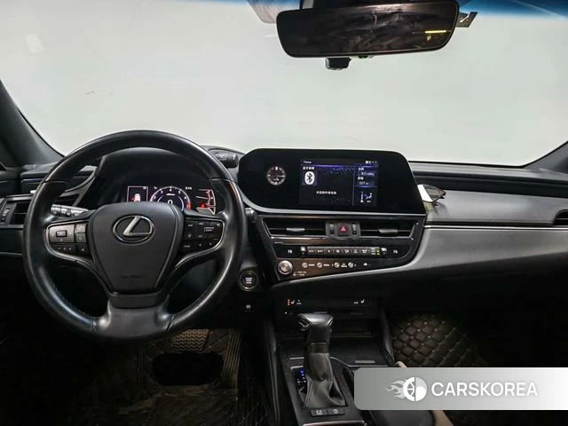 Lexus ES id 4276676 из Китая 8