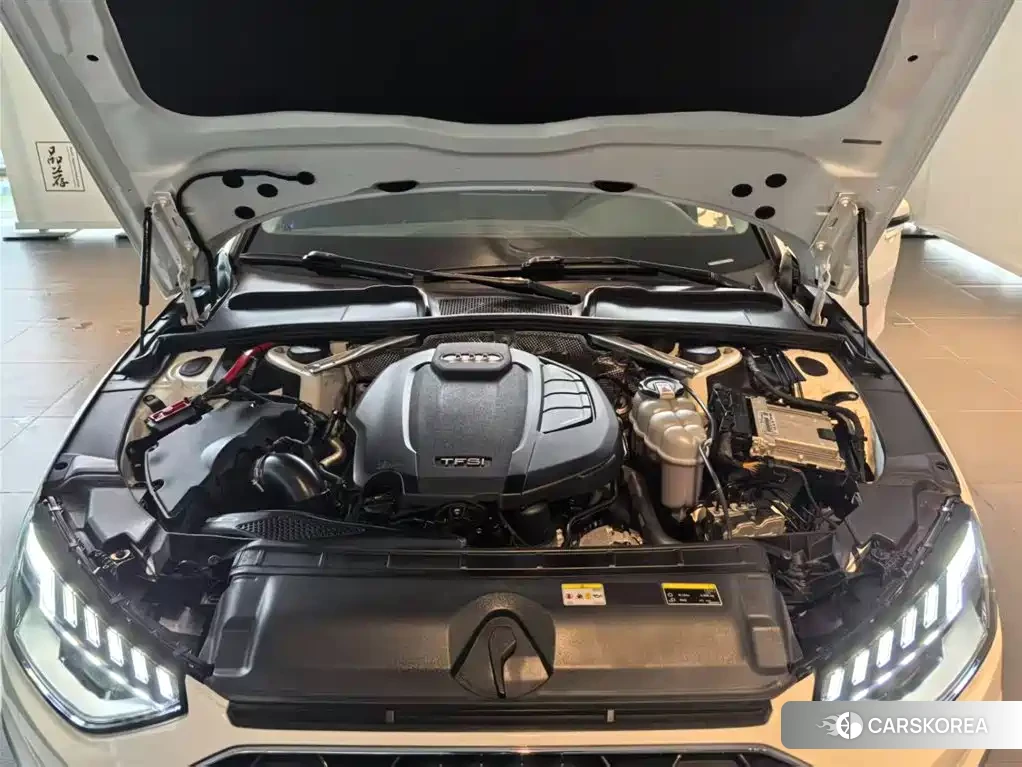 Audi A4L id 4548238 из Китая 8