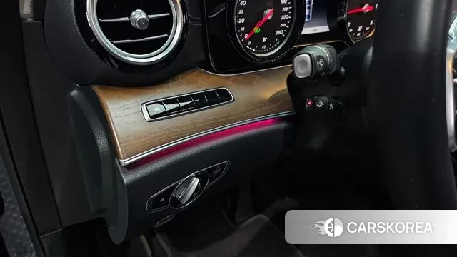 Mercedes-Benz E-Class W213 id 3176141 из Кореи 8