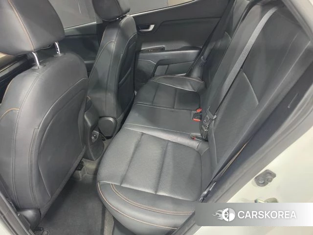 Kia Stonic id 4403626 из Кореи 8