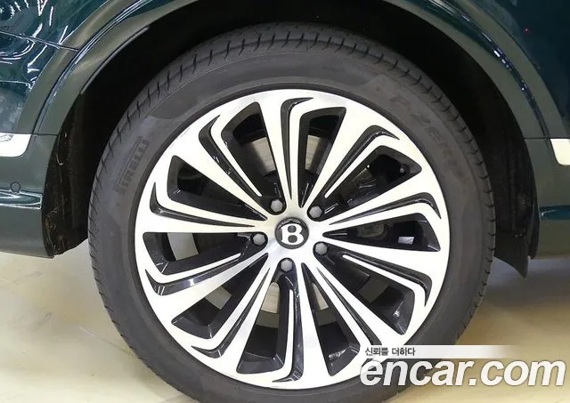 Bentley Bentayga id 2852461 из Кореи 8