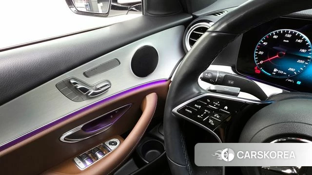 Mercedes-Benz E-Class W213 id 3852761 из Кореи 8